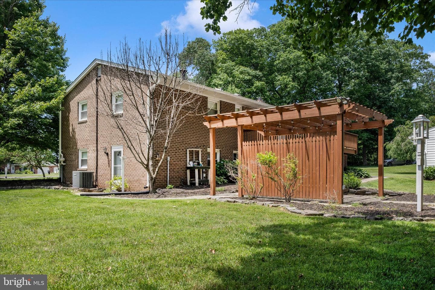 8705 Woodfield Court photo 48