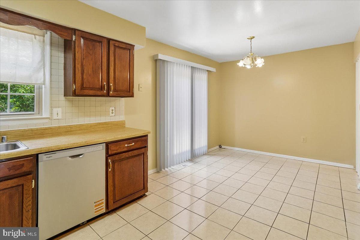 130 Deer Park Way photo 10