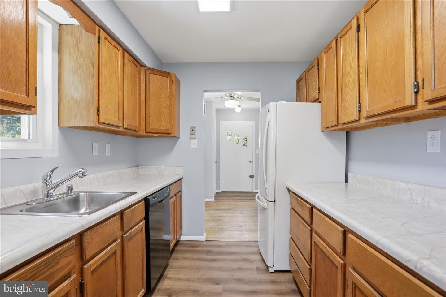 1014 Scott Avenue photo 20