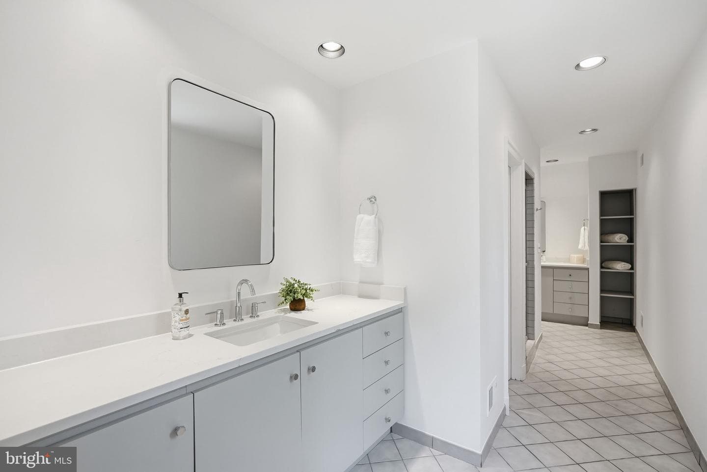 8917 Harvest Square Court photo 45