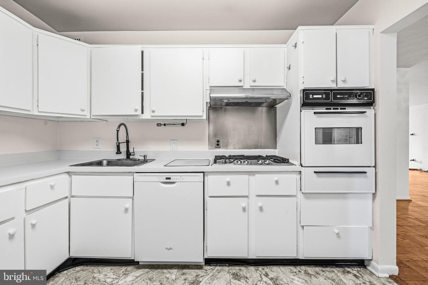 5101 River Road #1103 photo 25