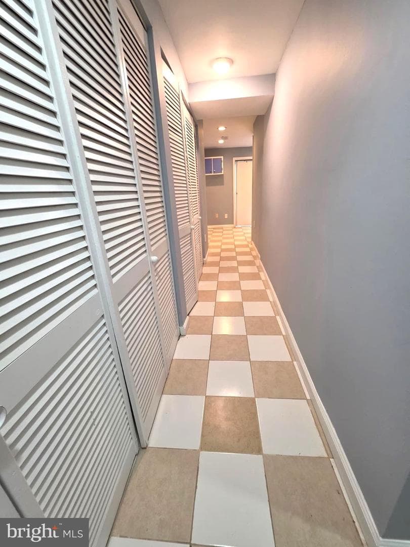 9105 Chesley Knoll Court photo 29