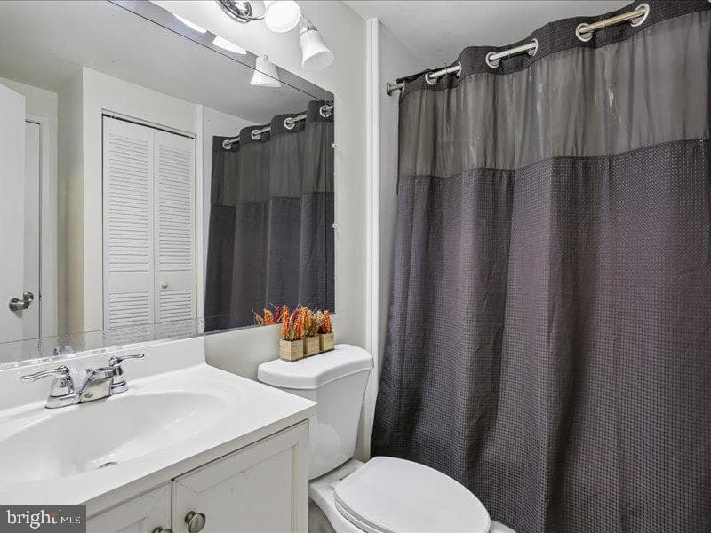 18645 Nathans Place photo 11