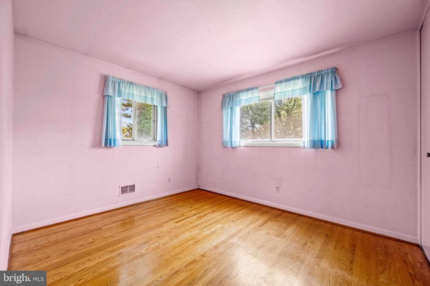11105 Slye Court photo 24
