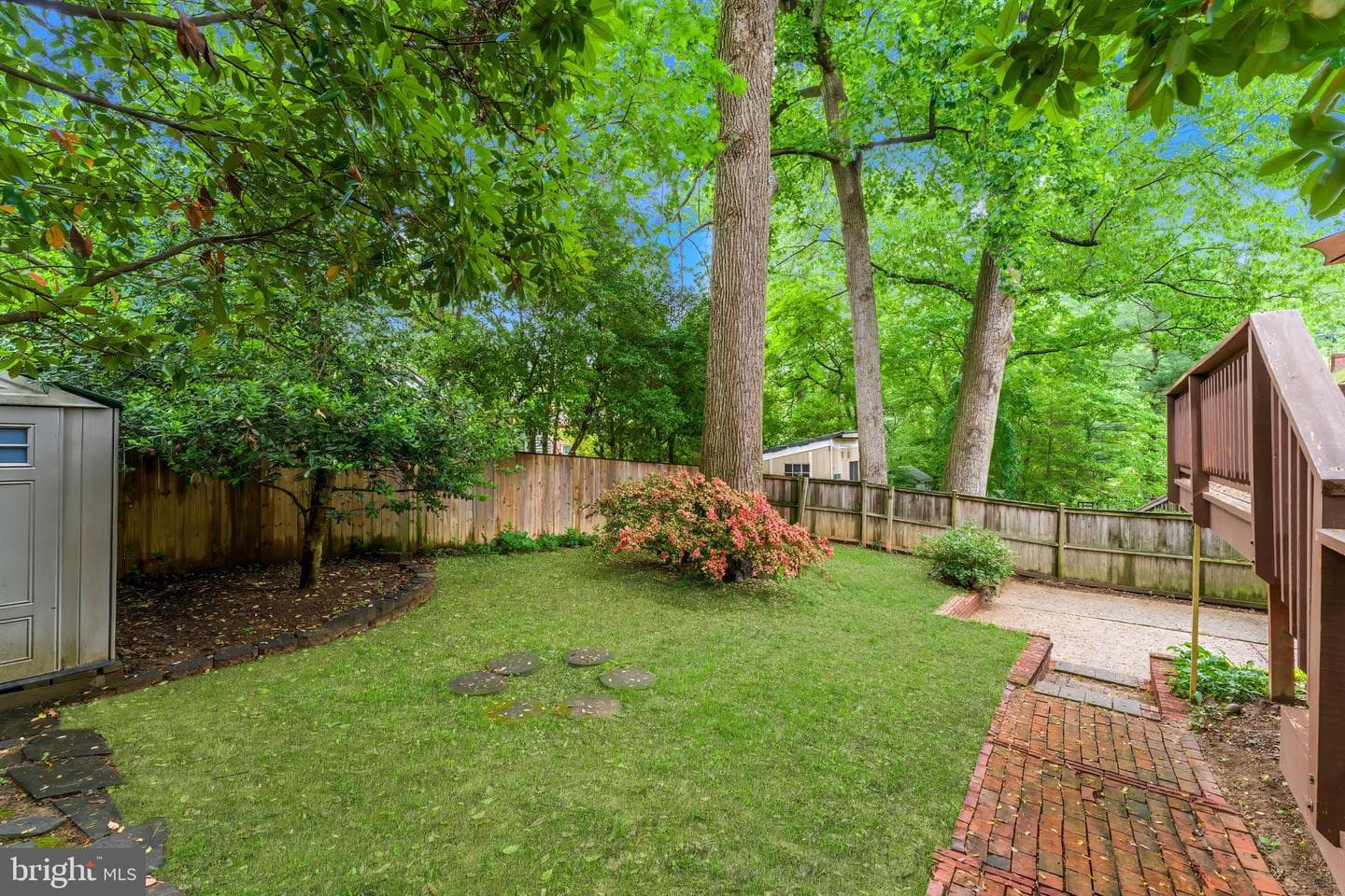 110 Lynnmoor Drive photo 17