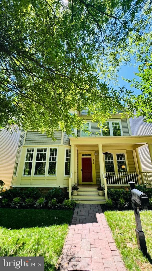 306 Trotter Farm Drive photo 2