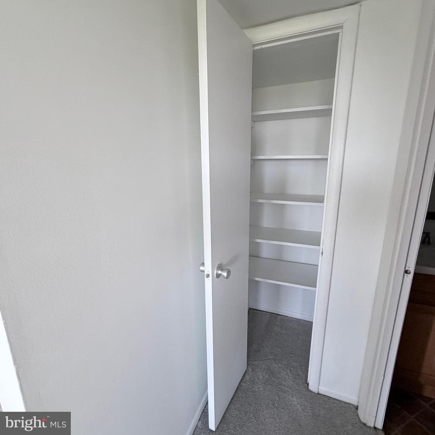 1121 University Boulevard W #1402-B photo 31
