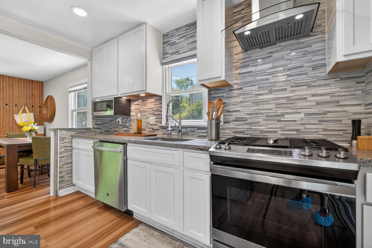 310 Edmonston Drive photo 6