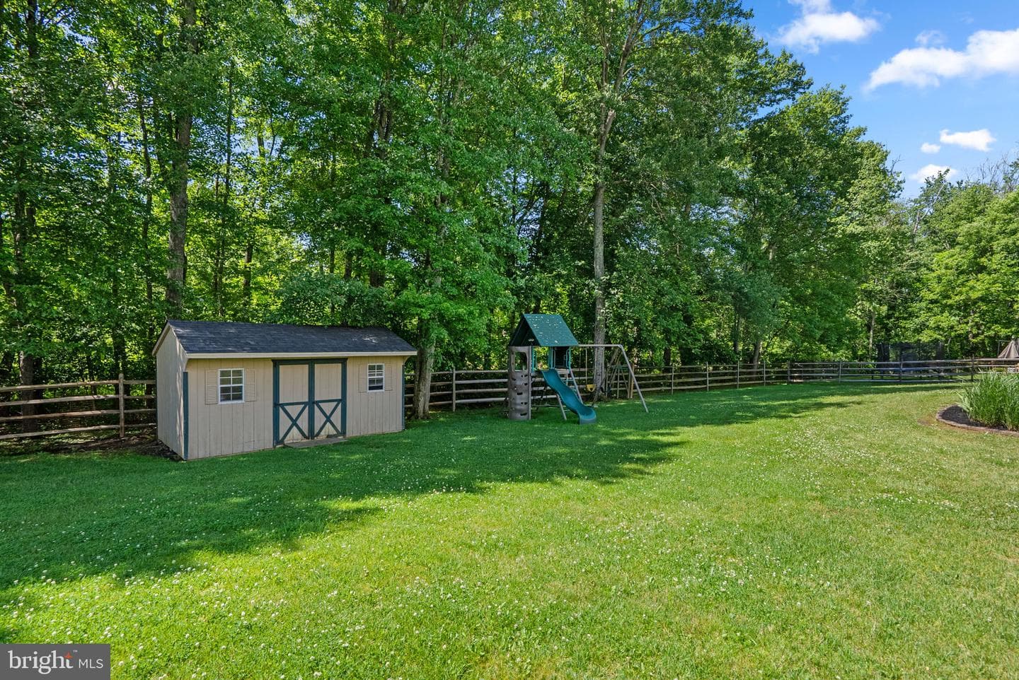22335 Newcut Road photo 43