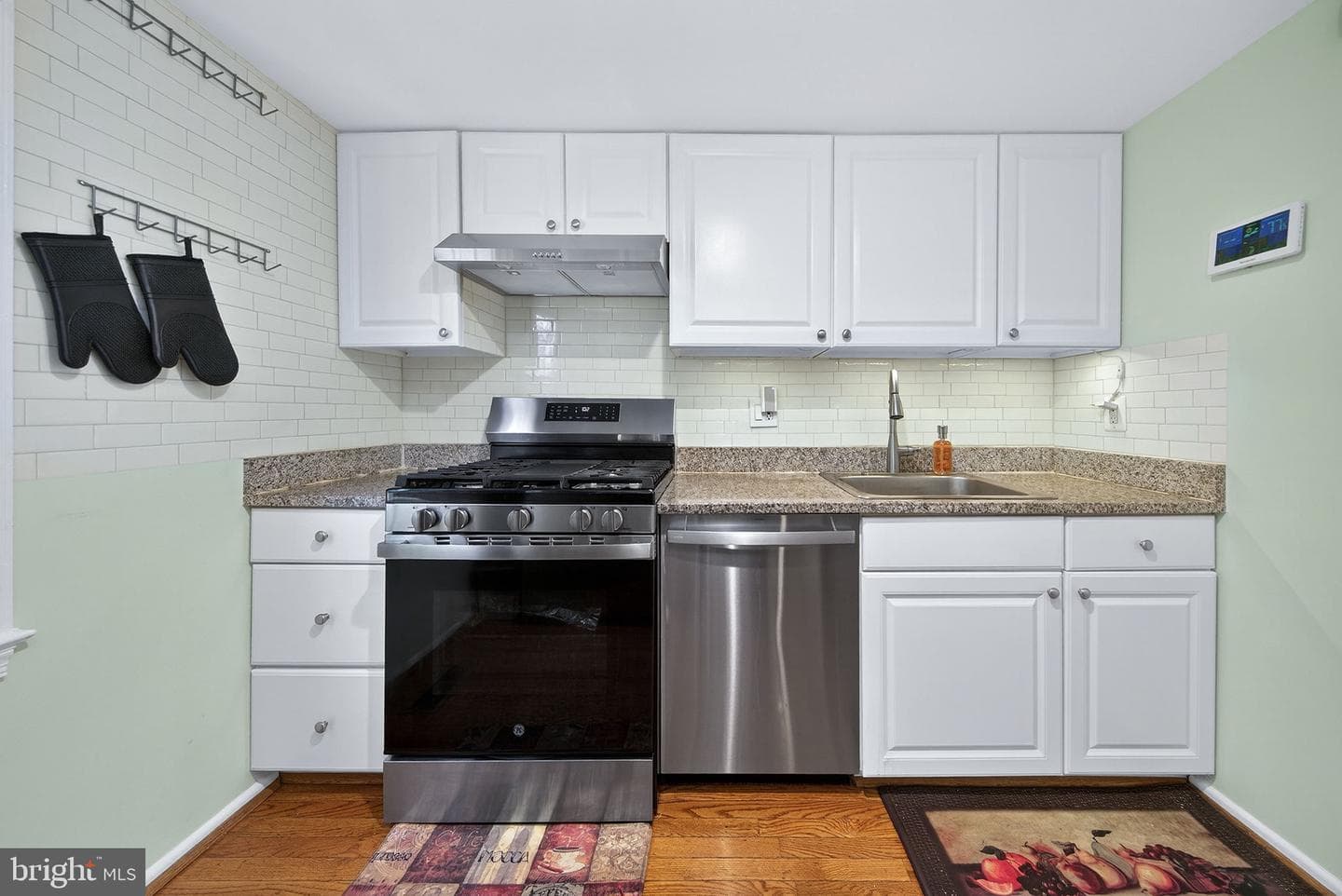 941 Paulsboro Drive photo 13