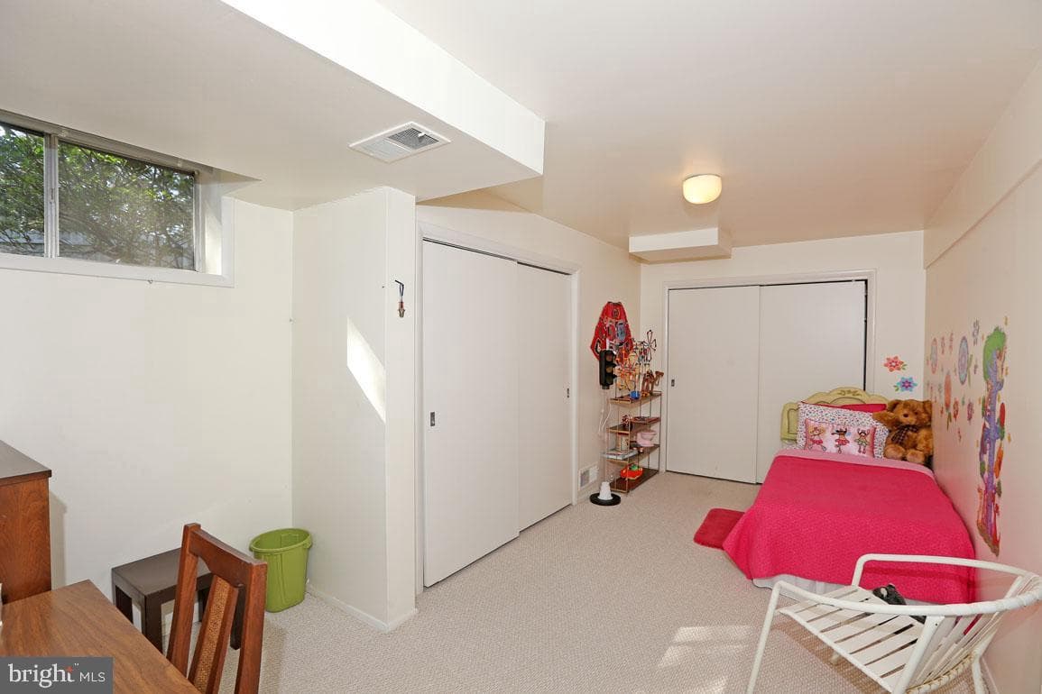 6900 Heatherhill Road photo 27