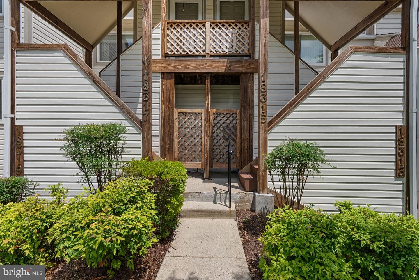 18315 Leman Lake Drive #705 photo 3
