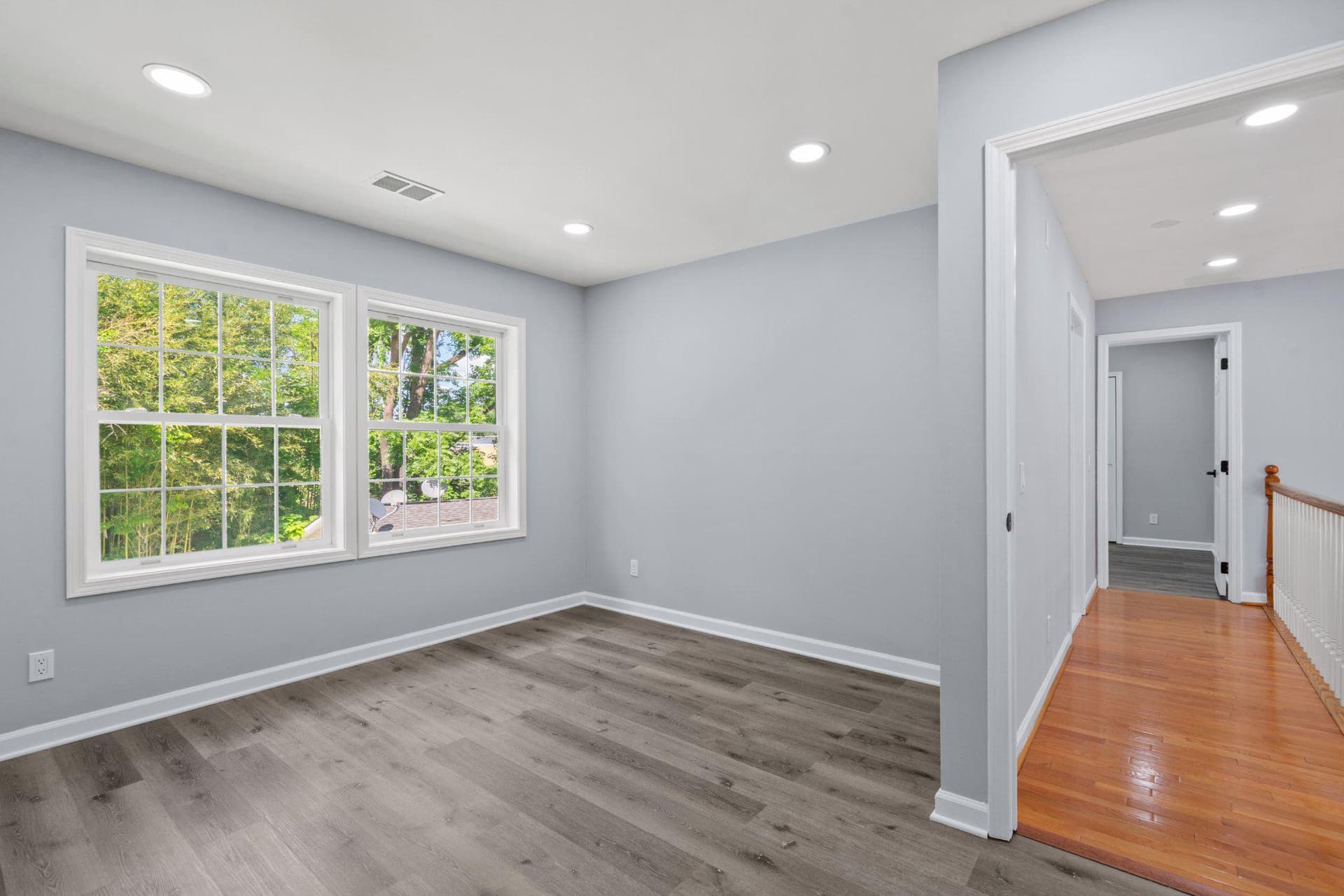 2017 Glenallan Avenue photo 11