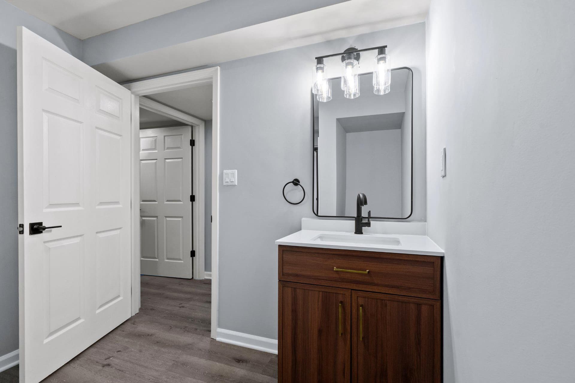 2017 Glenallan Avenue photo 18