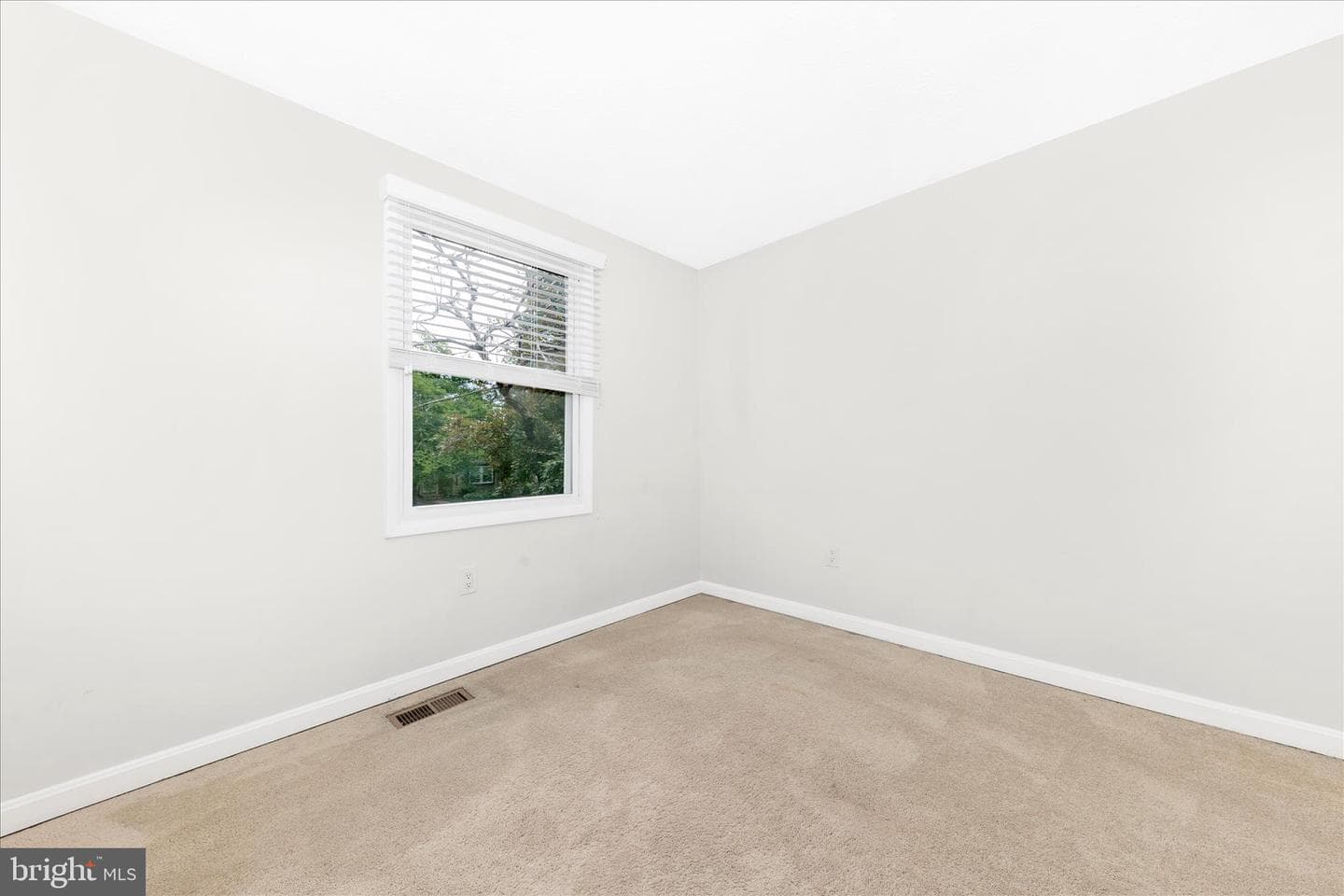 18048 Wagonwheel Court photo 28