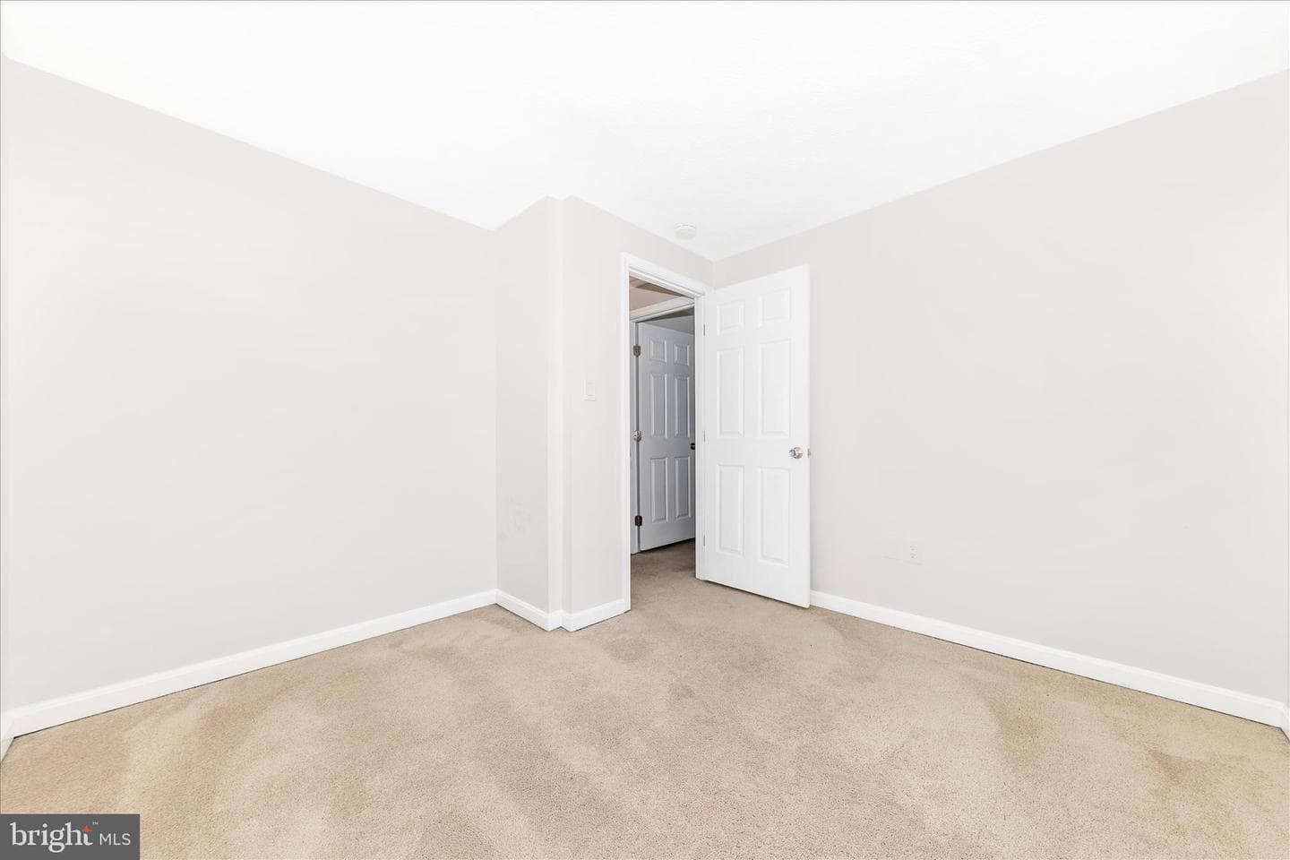 18048 Wagonwheel Court photo 30