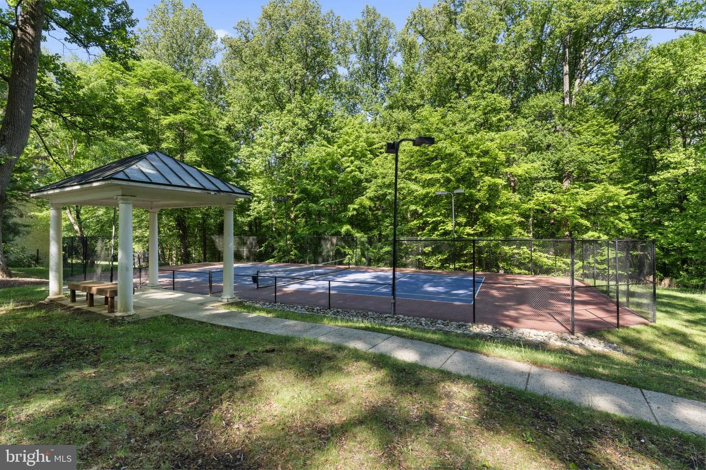 7003 Fawn Trail Court photo 4