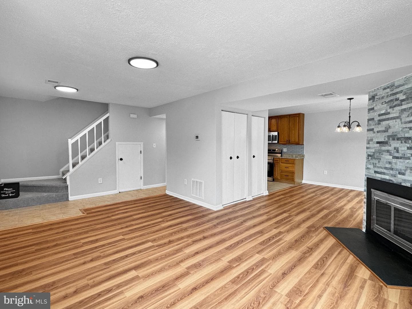 18724 Paprika Court photo 9