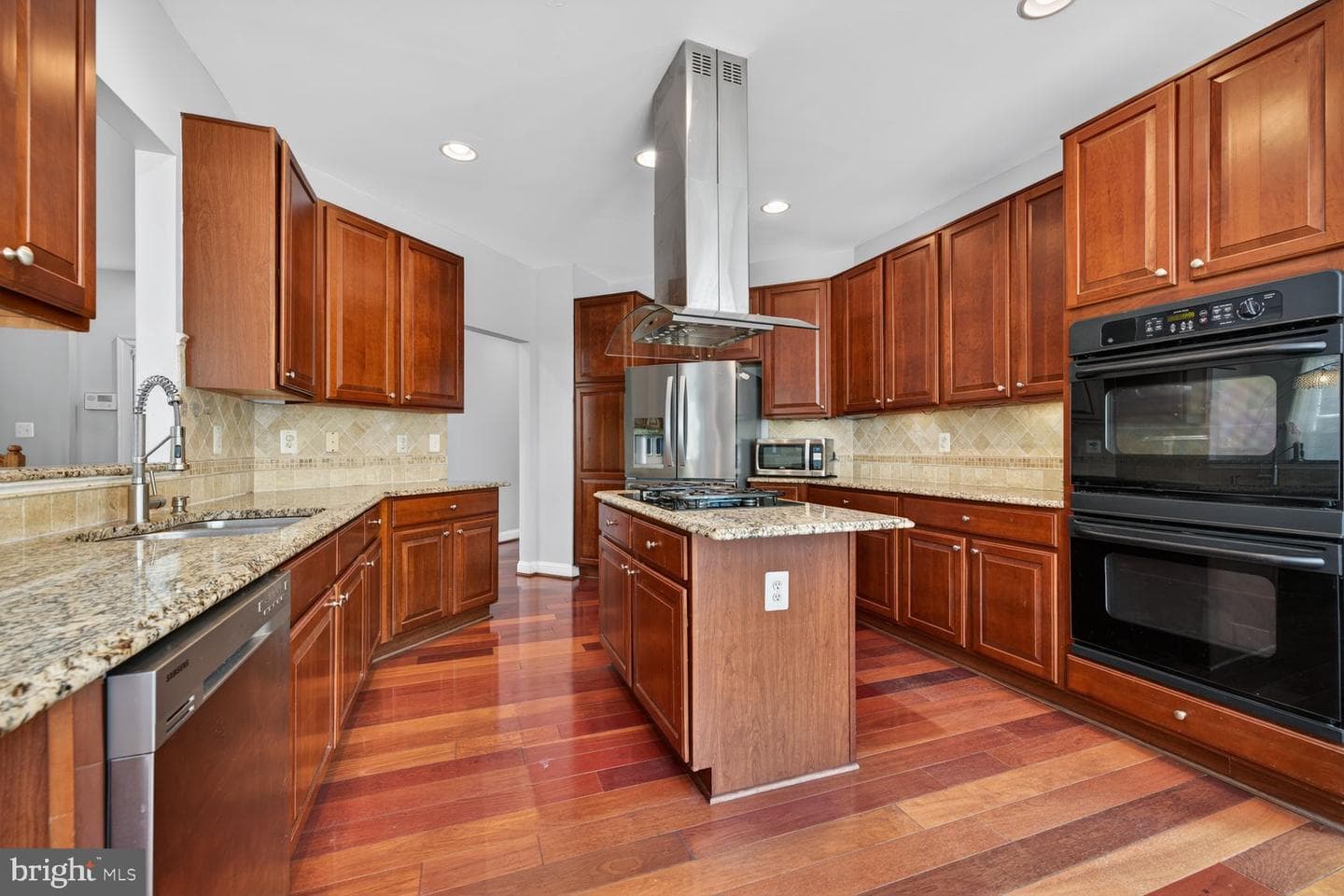 23139 Persimmon Ridge Road photo 5