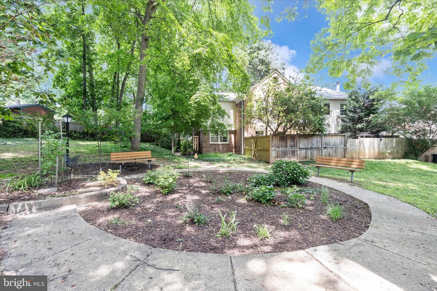 846 Azalea Drive photo 41