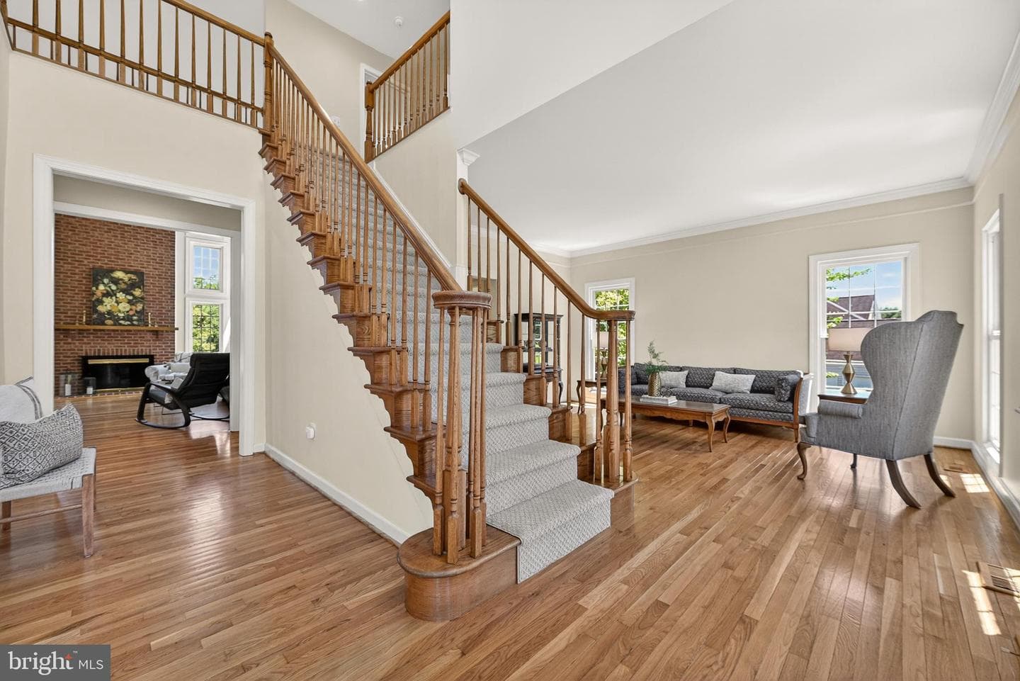 14405 Cervantes Avenue photo 10