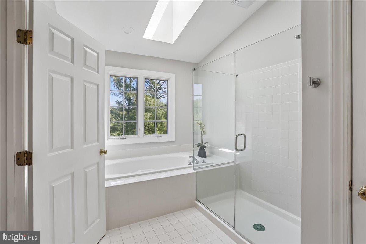 10407 Dalebrooke Lane photo 22