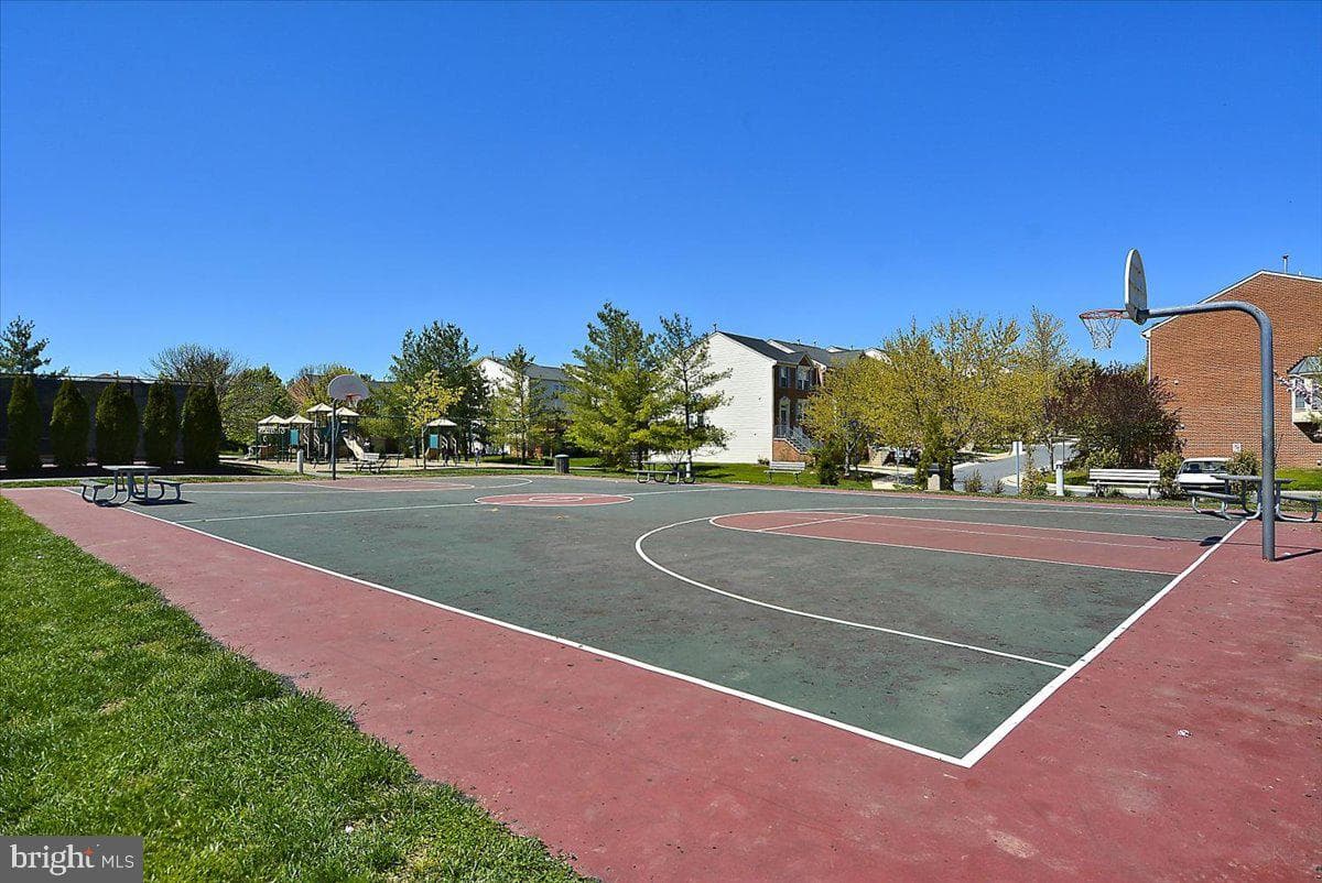 10407 Dalebrooke Lane photo 34
