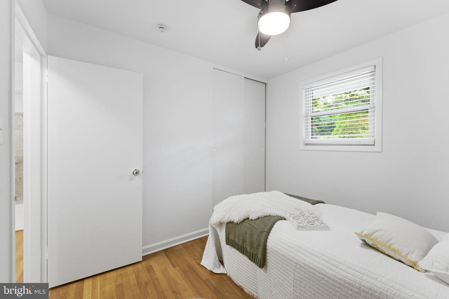 10811 Tenbrook Court photo 18