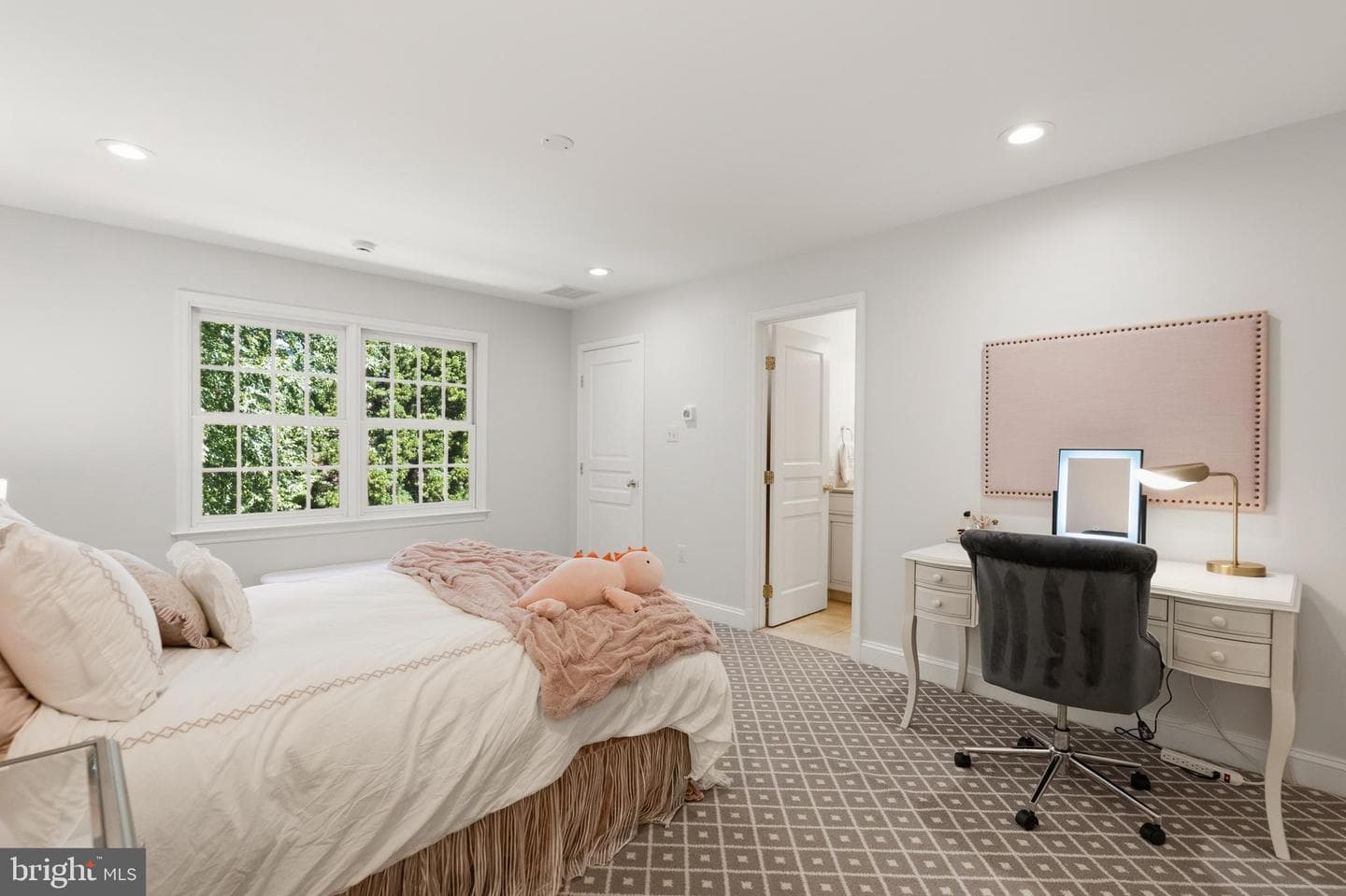 7009 Loch Lomond Drive photo 42
