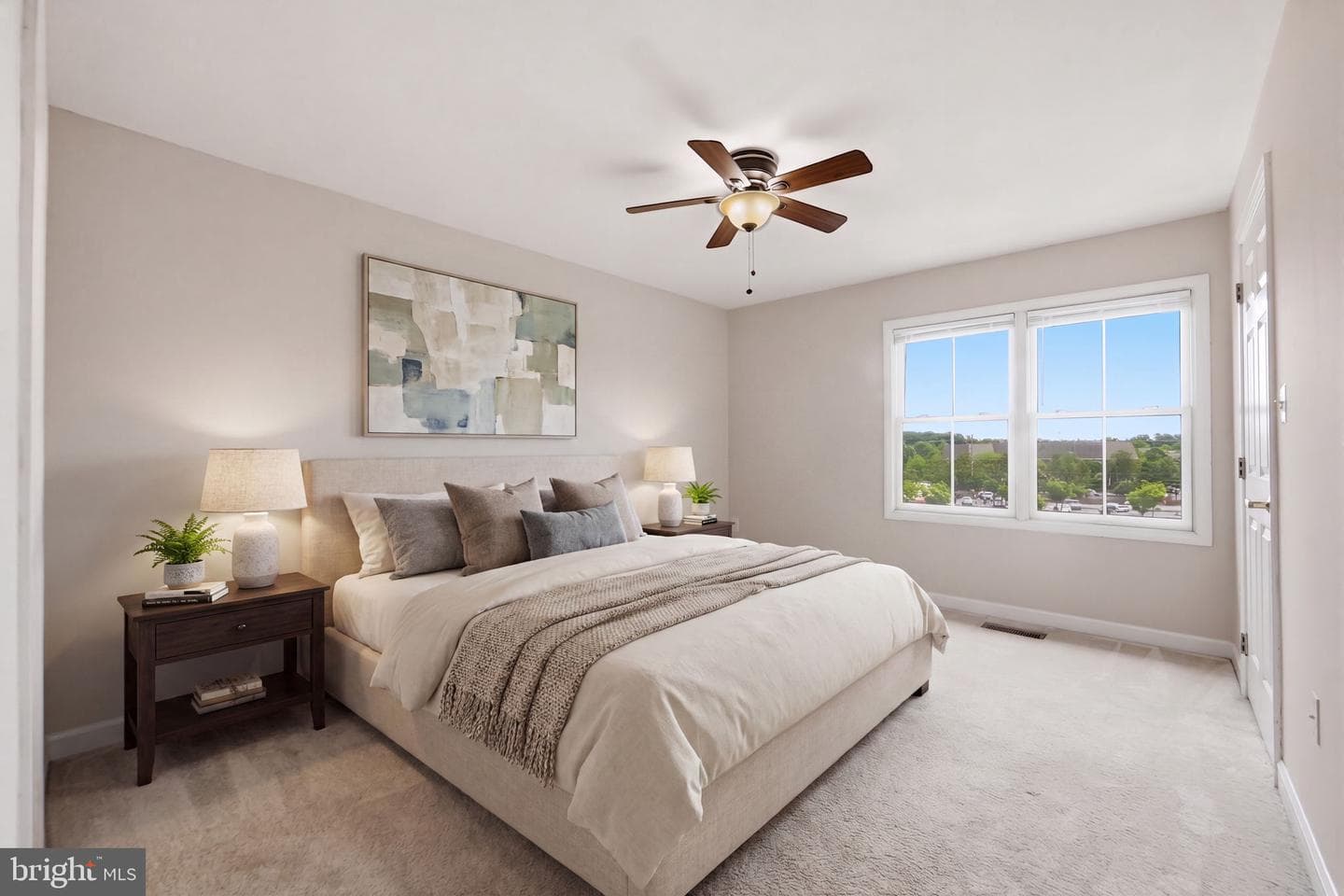 404 King Farm Boulevard #40406 photo 15