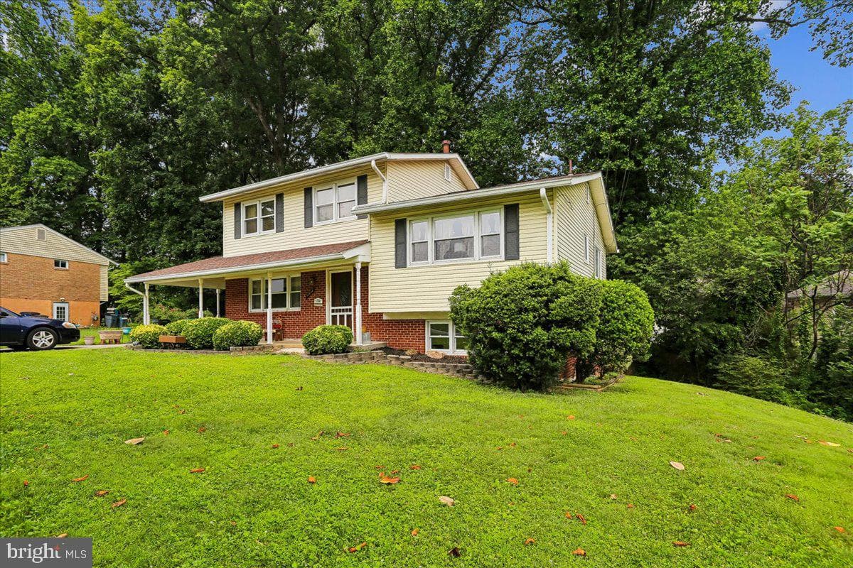 12622 Eastbourne Drive photo 3