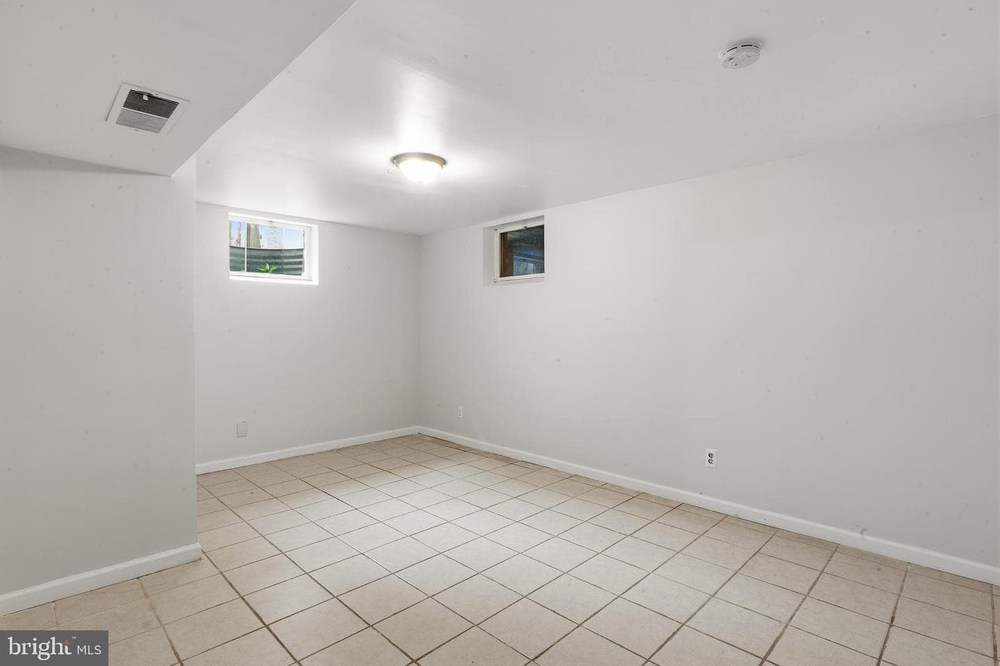 19044 Mcfarlin Drive photo 35