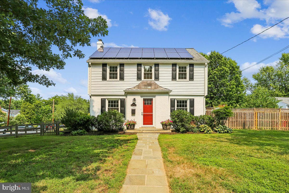 1905 Brisbane Street, Silver Spring