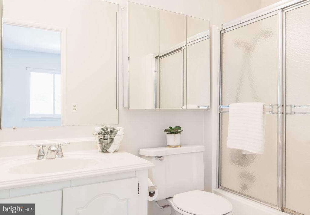 15046 Haslemere Court #263-D photo 31