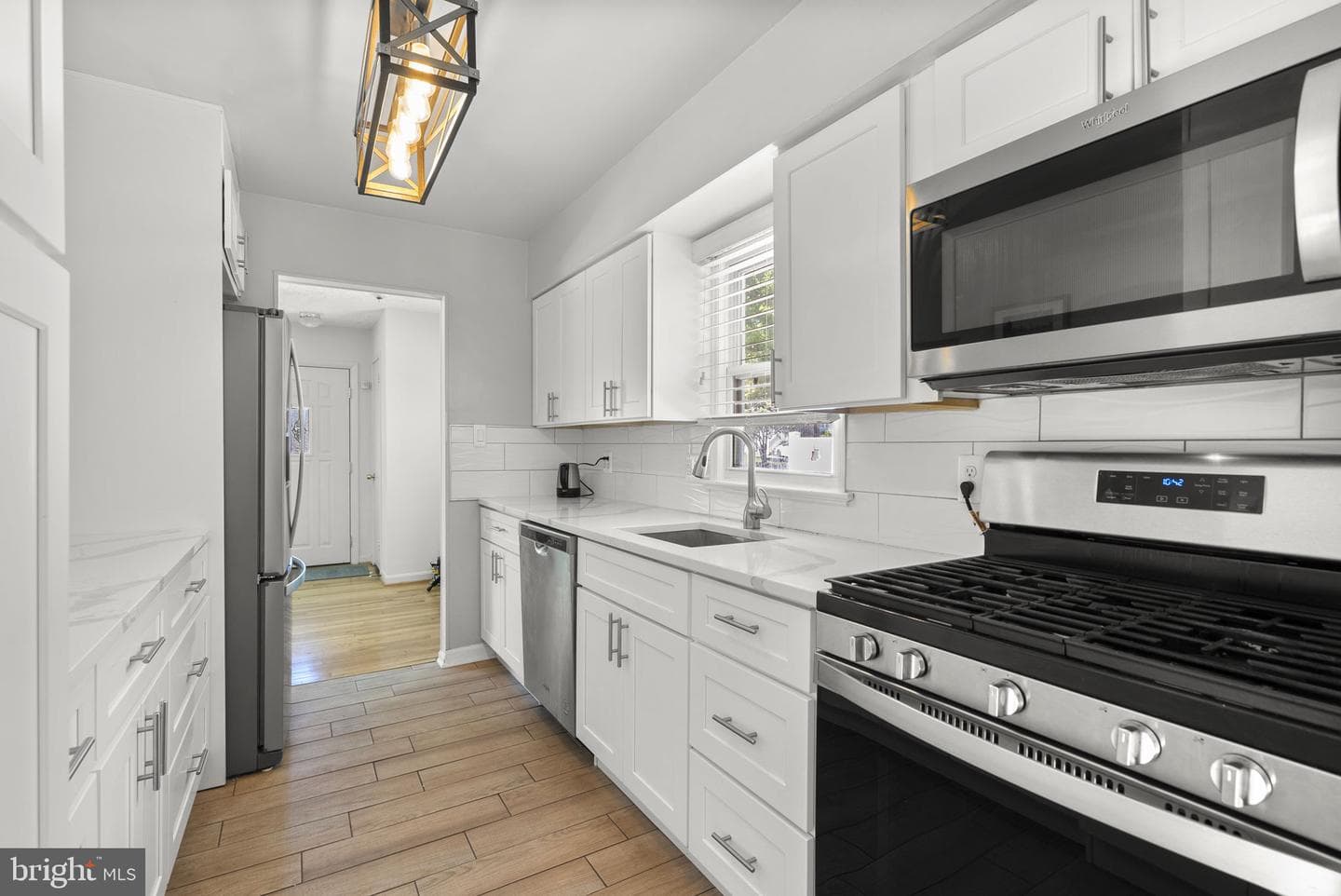1108 Grandin Avenue photo 10