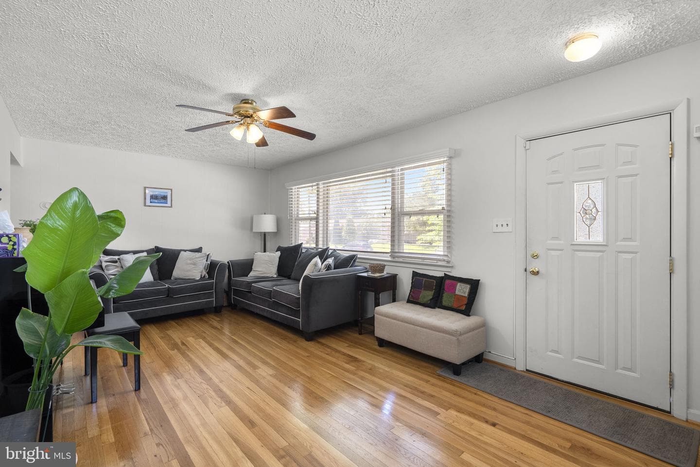 1108 Grandin Avenue photo 4