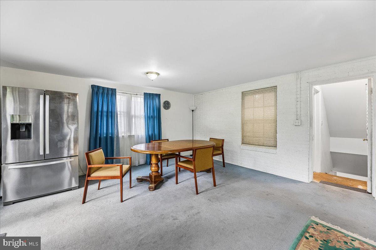 2709 Fenimore Road photo 13