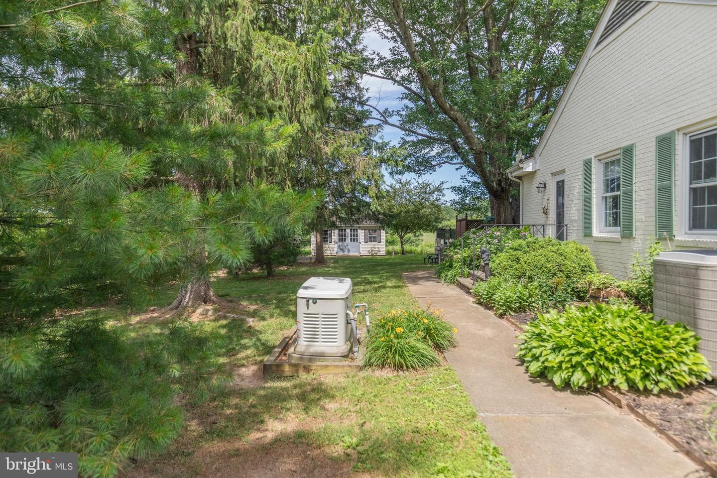 22520 Peach Tree Road photo 7