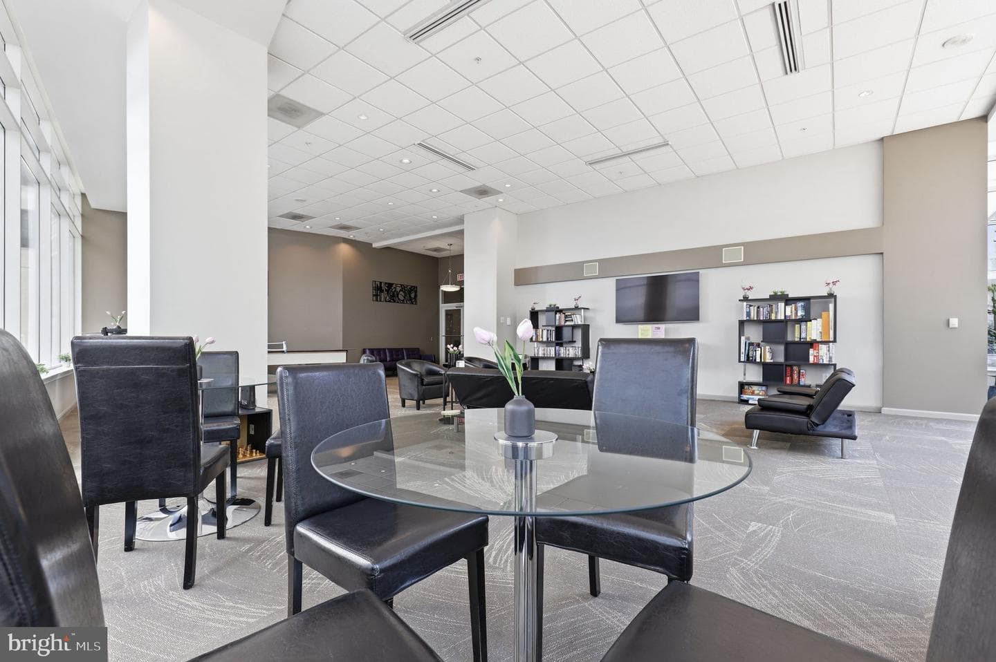 930 Wayne Avenue #201 photo 29