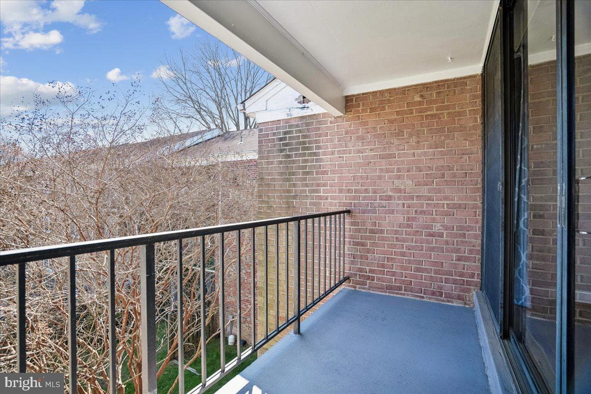 778 Quince Orchard Blvd # 201 photo 11