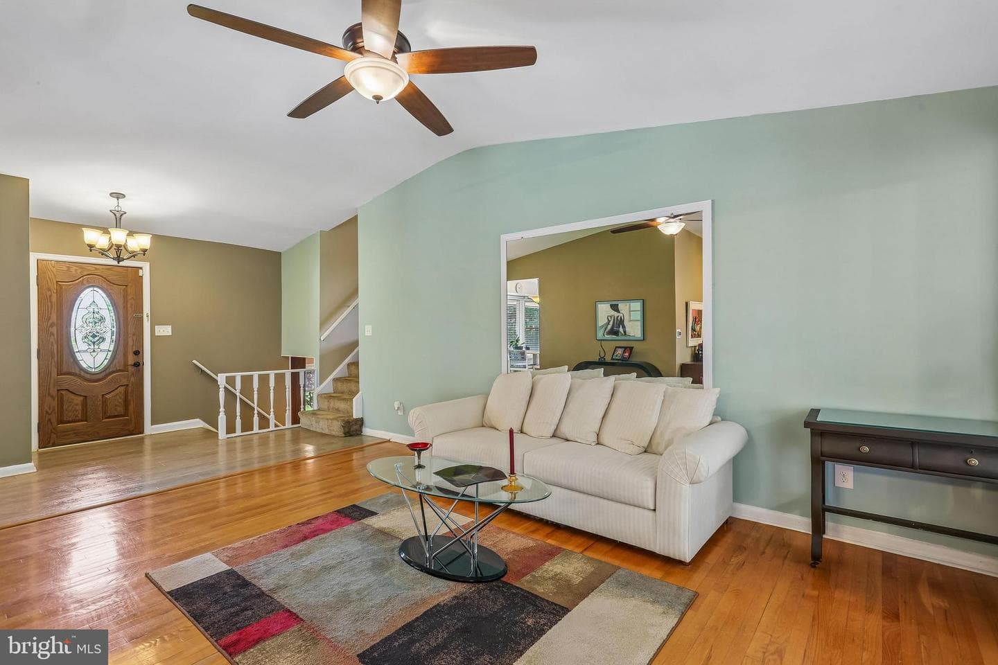 2 Foxhall Court photo 18