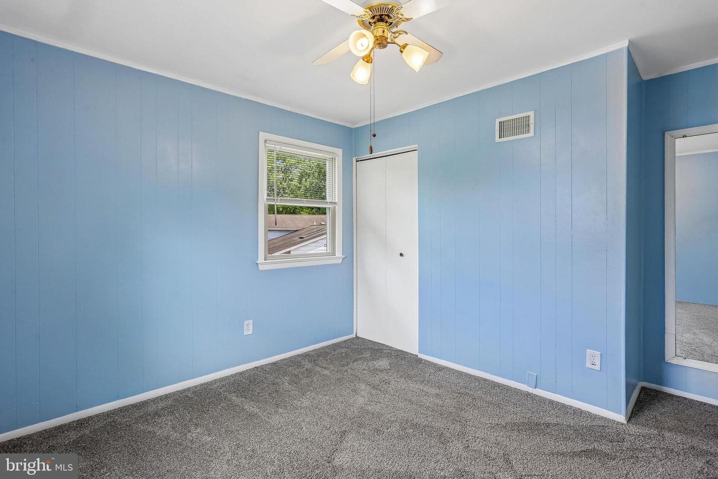 2 Foxhall Court photo 45
