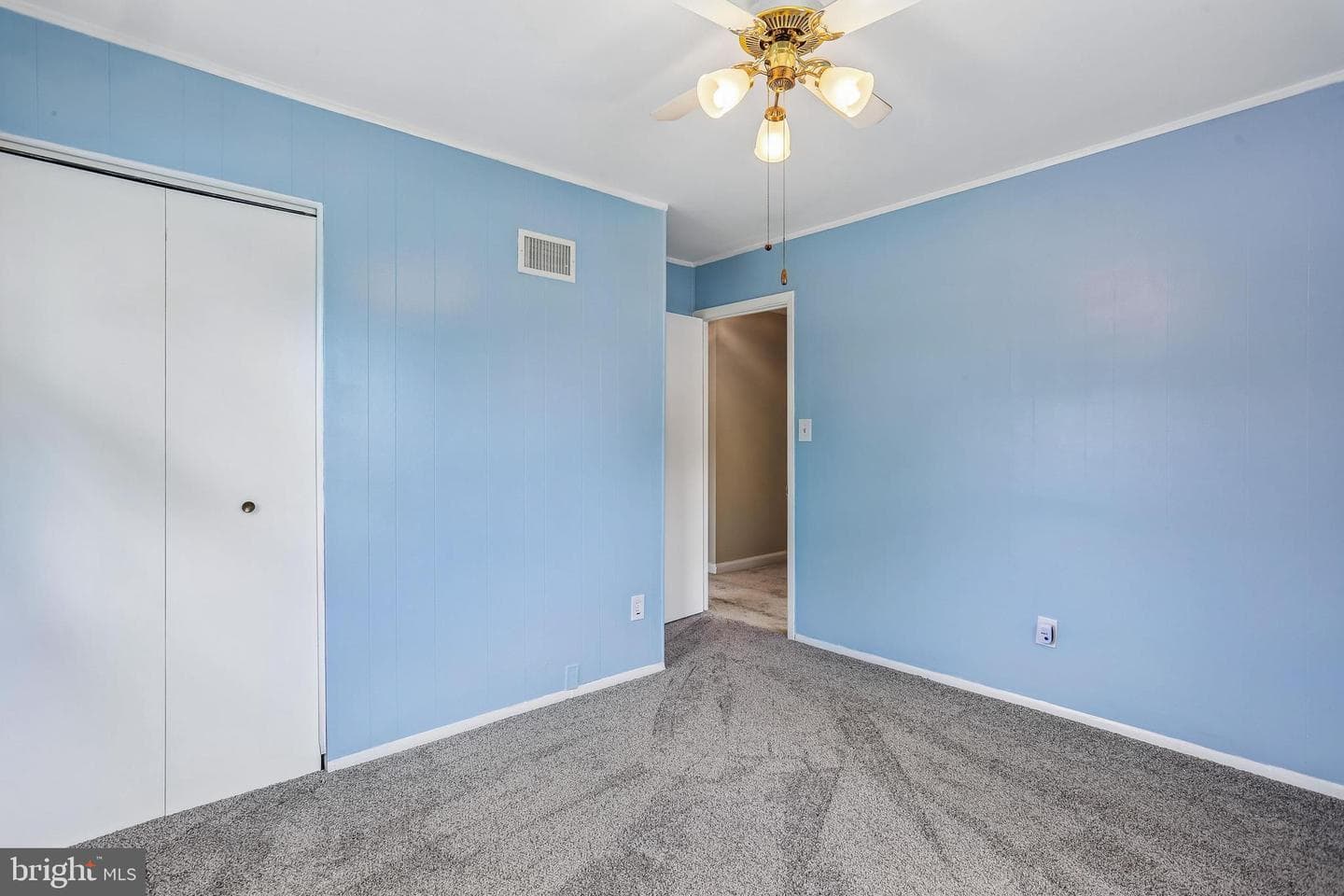 2 Foxhall Court photo 46