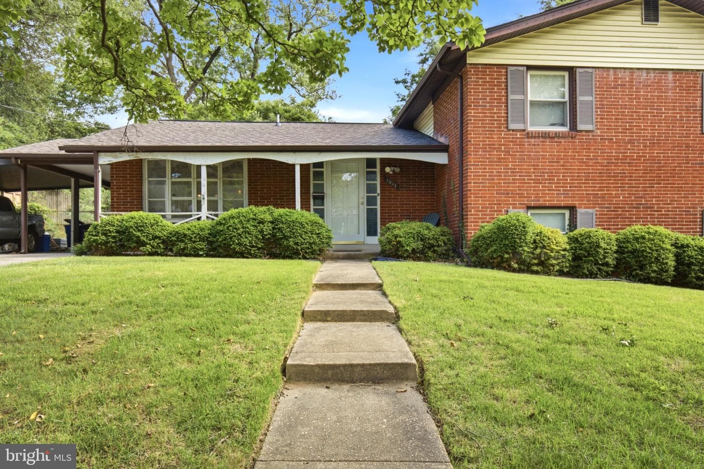 1011 Devere Drive photo 7