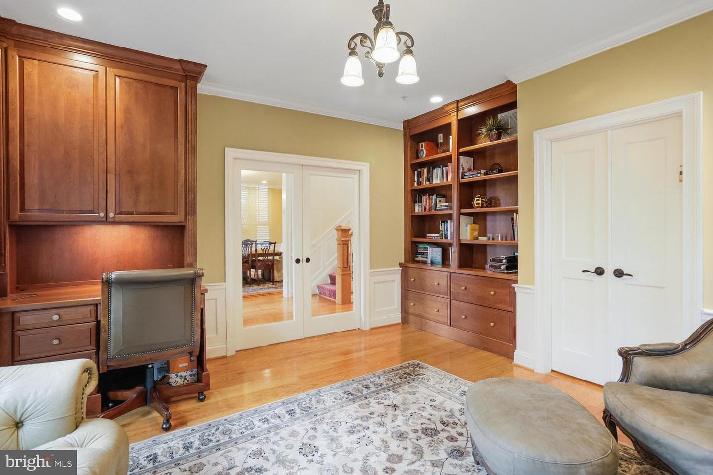 11736 Gainsborough Road photo 25