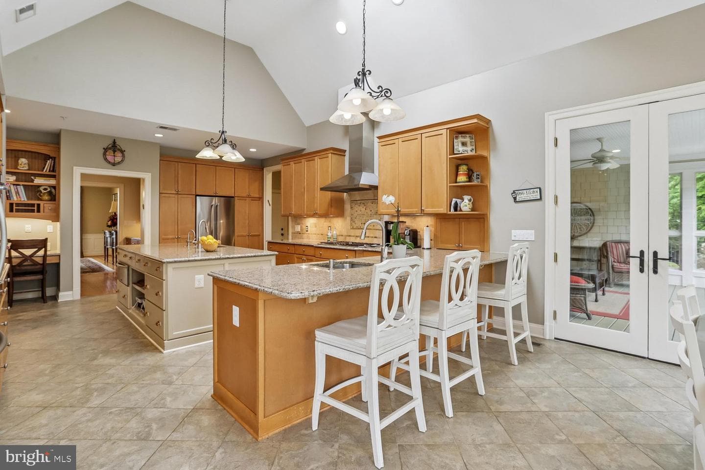 11736 Gainsborough Road photo 36