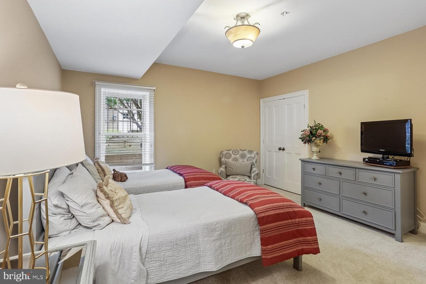 11736 Gainsborough Road photo 85