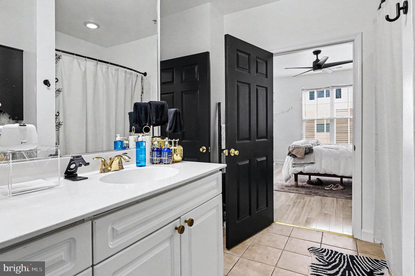 501 Hungerford Drive #372 photo 21