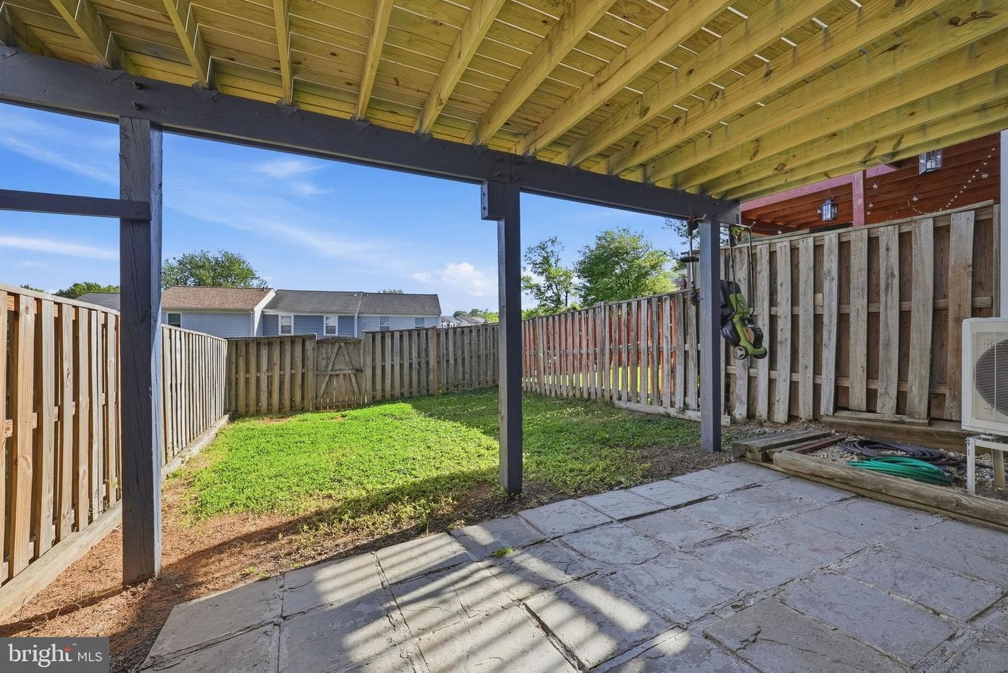 9236 Labelle Lane photo 24