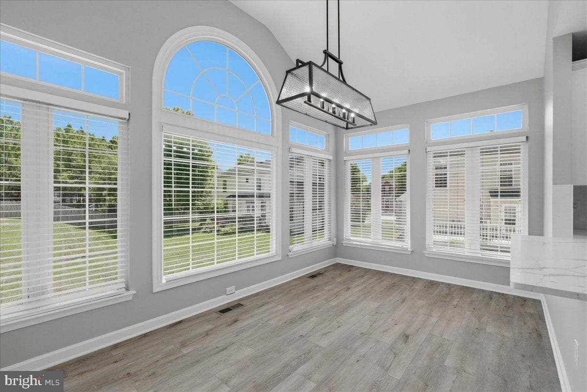 17303 Haverstraw Court photo 21